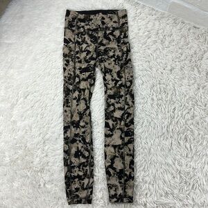 Lululemon Invigorate High-Rise Tight 25" Dispersed Light Raw Linen Multi